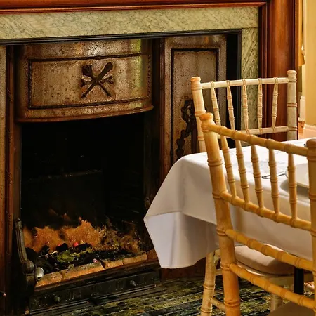 Holiday home Finest Retreats - Edwardian - 9 Bed, Sleeping Up To 21 Longtown
