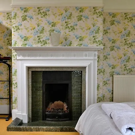 Finest Retreats - Edwardian - 9 Bed, Sleeping Up To 21 *