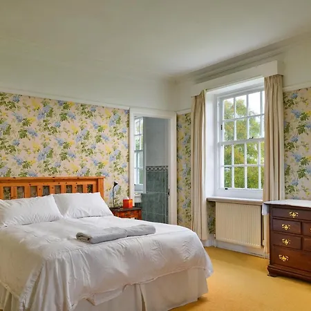 Finest Retreats - Edwardian - 9 Bed, Sleeping Up To 21 Longtown
