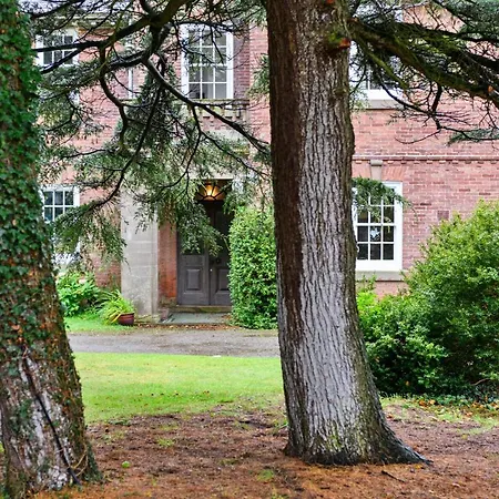 Finest Retreats - Edwardian - 9 Bed, Sleeping Up To 21