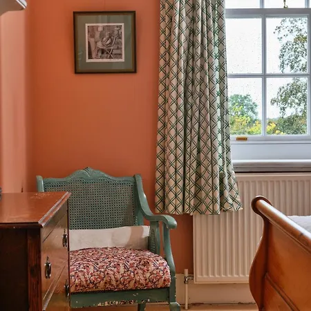Finest Retreats - Edwardian - 9 Bed, Sleeping Up To 21 Longtown